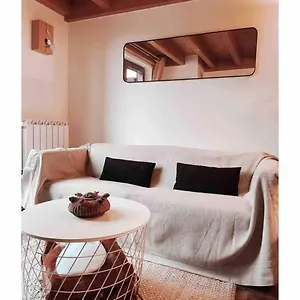 https://duplex-avec-cheminee-et-vue-montagne.hotels-rhonealpes.com
