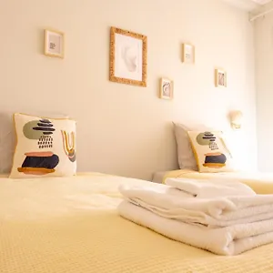 https://3-pieces-au-coeur-du-cros-de-cagnes.fr-provencehotel.com
